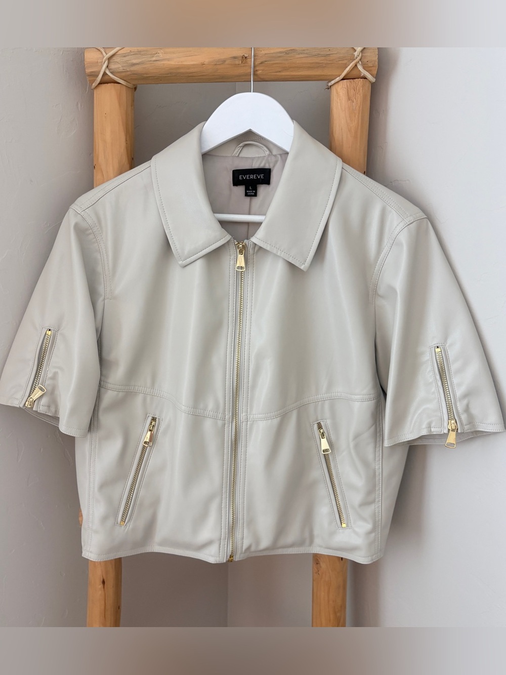 EVEREVE Billie Half Sleeve Moto Faux Leather Jacket Cream Size L